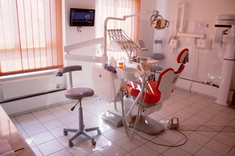 Zahnarzt in Polen - Behandlungszimmer 1